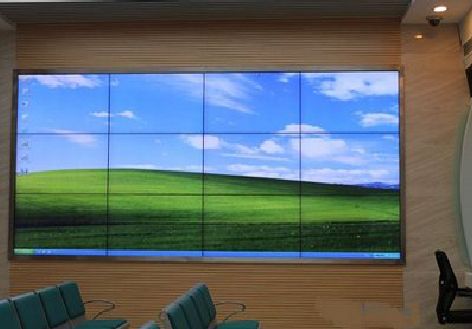 范县液晶拼接屏的另类用法。